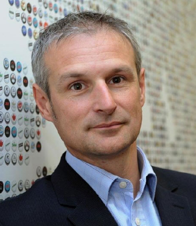 Simon Cox